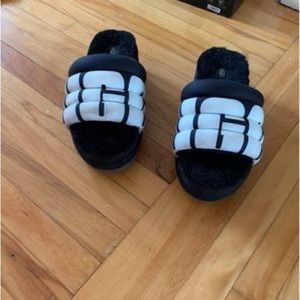 Ugg slippers